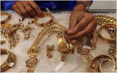 印度黄金那么便宜,为什么中国游客不买?网友的