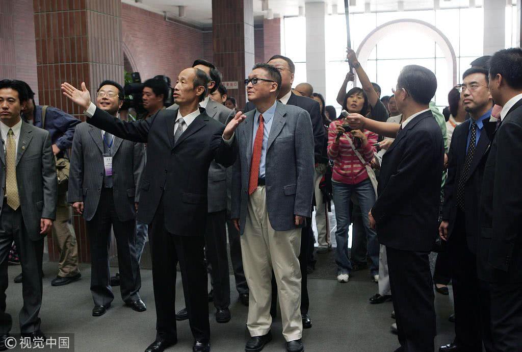 台湾知名作家李敖逝世 回顾昔日大陆行