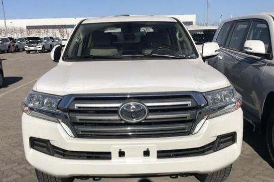 18款兰德酷路泽 不管多艰难 它能根据指令和反馈来调整自己的姿态