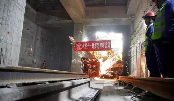 地铁四号线取得重大突破!2018年底开通试运营