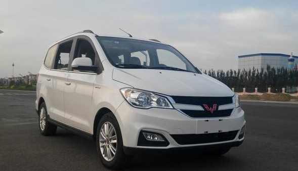 MPV界的领跑者——五菱宏光S1震撼来袭! 外观提升, 动力强劲!