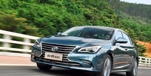 比帝豪GL大一圈, 配自动巡航, 全景天窗, 不到9万元, 懂车就买它