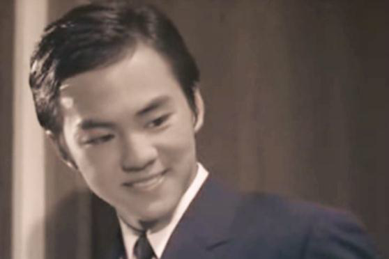 完爆小鲜肉,狄龙,姜大卫年轻时帅到爆