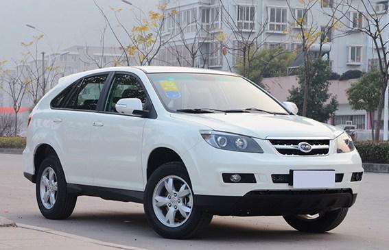 长相不重要，空间大的能秒杀面包车：比亚迪S6