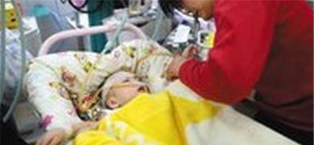 8个月宝宝吃了它, 上吐下泻呼吸急促, 宝宝的辅