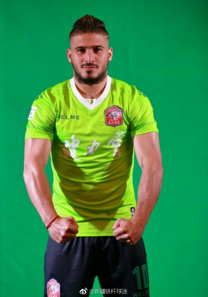 2018中甲联赛:新疆天山雪豹俱乐部官方写真-哈