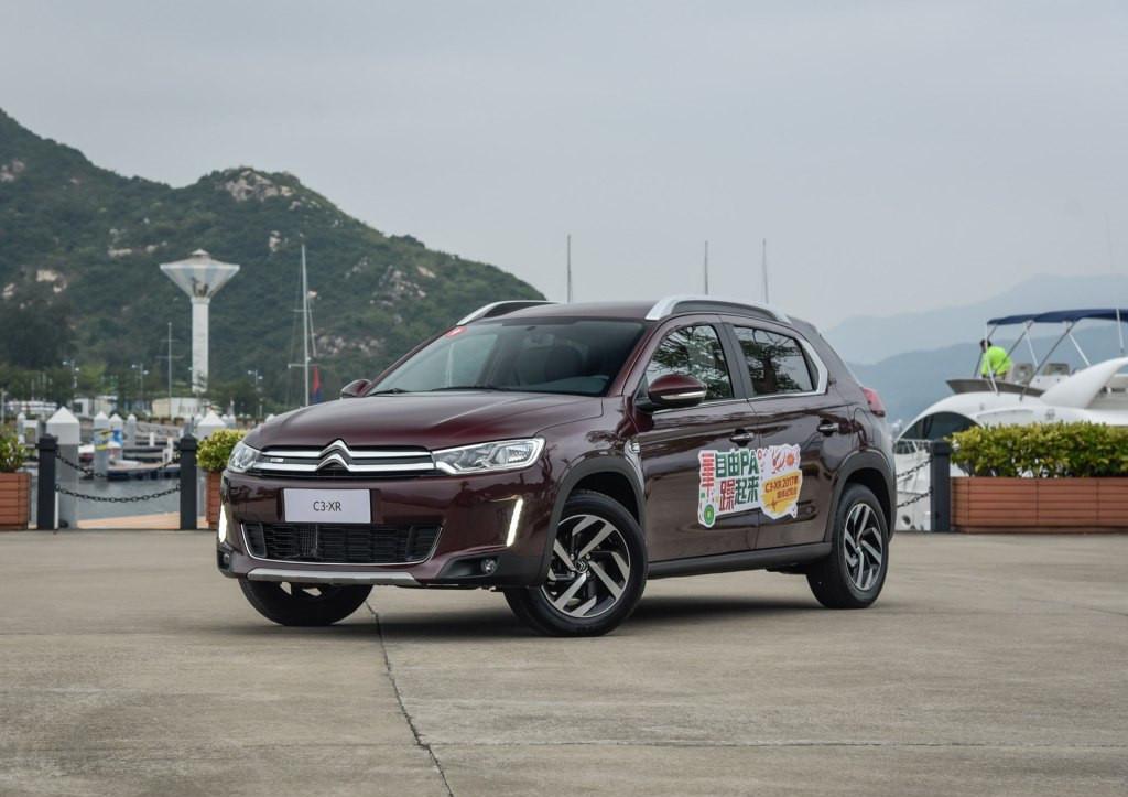 小型SUV也能缤纷多彩 就像这两款车