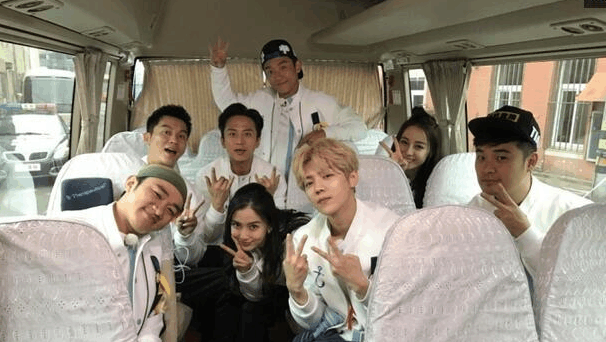 杨颖和迪丽热巴谁更胜一筹, 座驾对比就能看出来