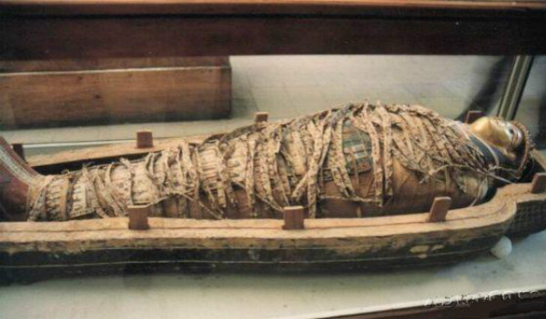 埃及金字塔传说,金字塔的天剑狂刀BT版