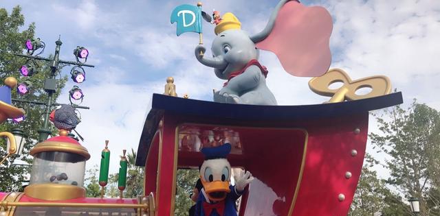 亲子旅行记--带着两岁孩子去上海迪士尼疯玩一