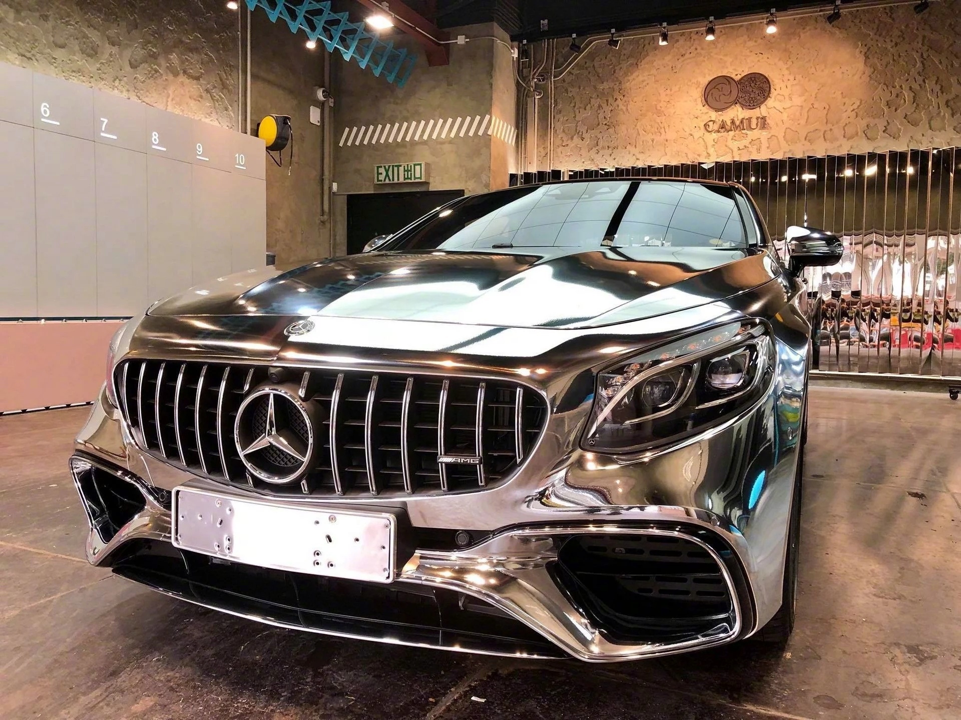 电镀银奔驰S63 AMG，帅吗？