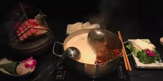 长沙上半年很火的12家餐厅，每次都吃不到，排队太长了！