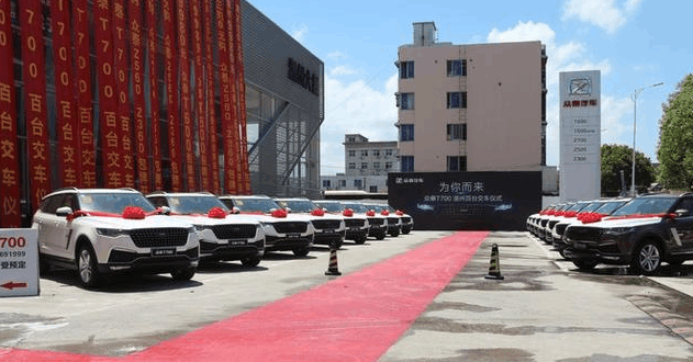 众泰T700成爆款, 你倒是再骂我抄袭啊?