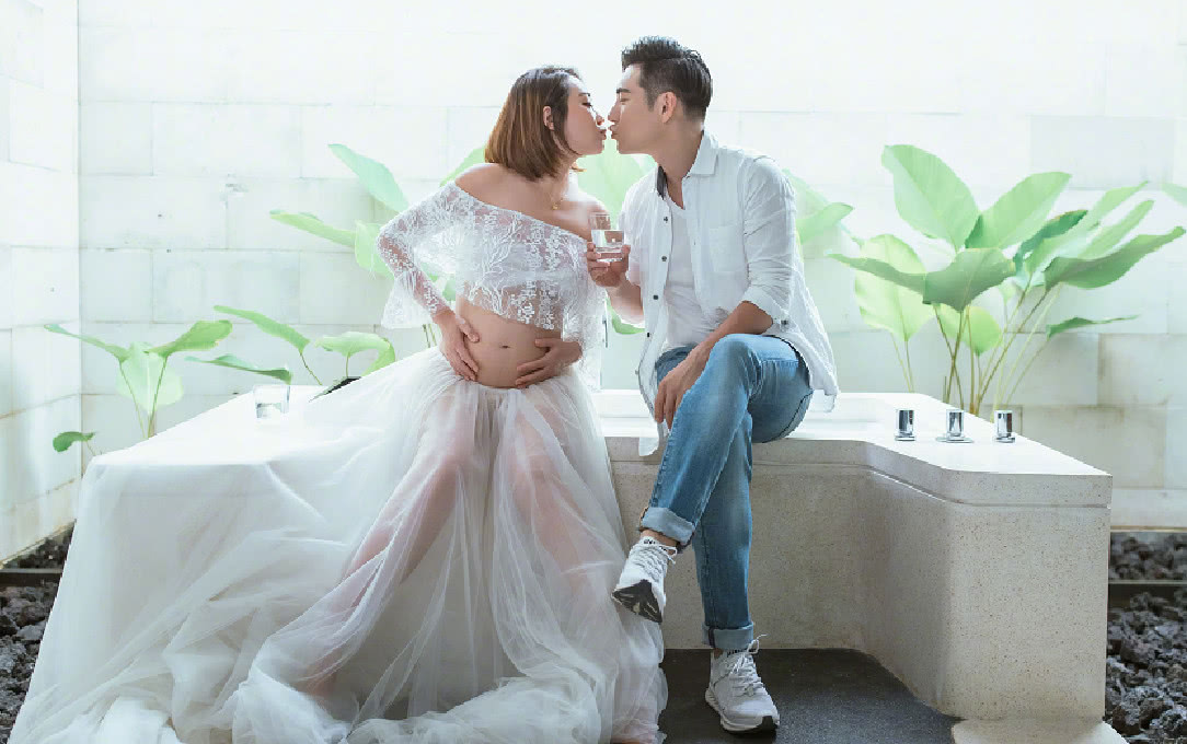 杜若溪大肚怀孕照片被严屹宽花式曝光 最后一张不要太辣眼睛