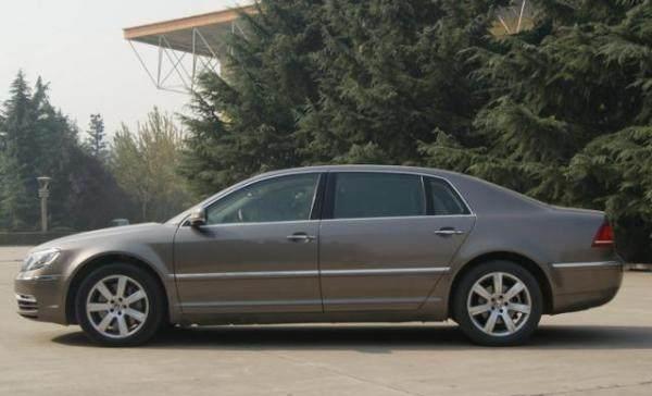 遇到这些车离远点, 看车标很便宜, 其实都是真正的低调富豪!