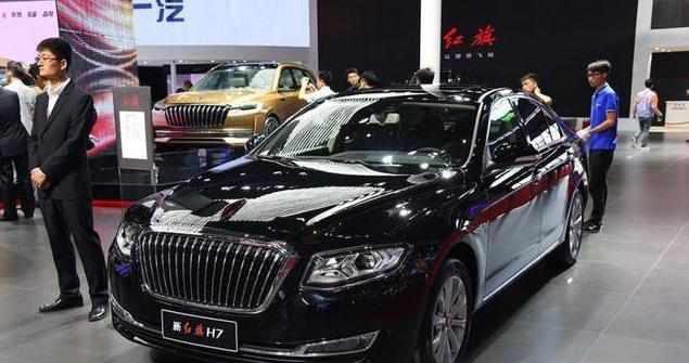 红旗豪华SUV，逼格超BBA，长5米配三种动力，24万成爆款