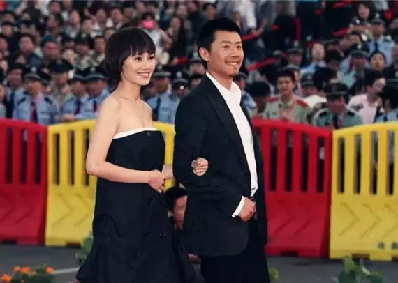 贾斯丁比伯跟赛琳娜要结婚了？原来这些明星分手后都复合了