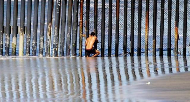 花费上百亿美元修建的美墨边境墙,真的起作用