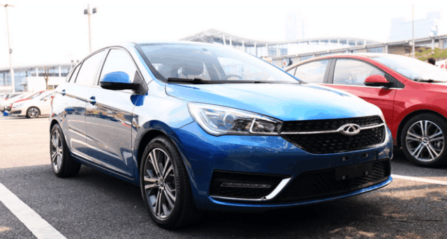 比吉利帝豪大一圈, 6安全气囊, 顶配才7万思域都怕它!