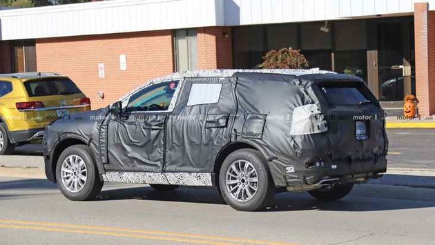 别克全新7座SUV谍照曝光 与凯迪拉克XT5同平