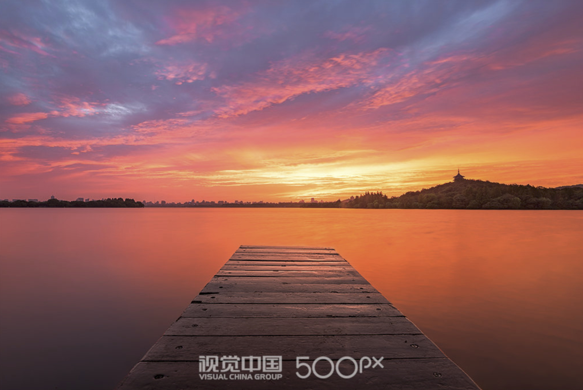 我推荐你的作品进入视觉中国库片库