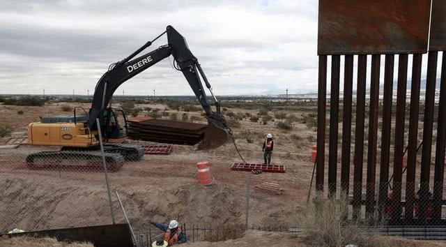 花费上百亿美元修建的美墨边境墙,真的起作用