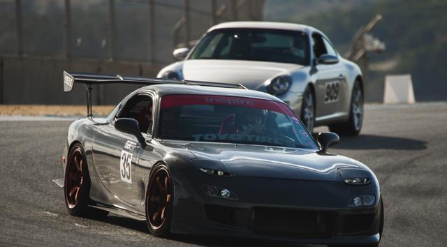 买的了菜，刷的了圈！美国蒙特雷赛道采访马自达RX-7车主