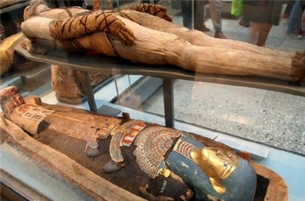 埃及金字塔传说,金字塔的天剑狂刀BT版