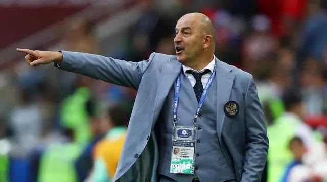 世界杯各队主帅年薪排名,前五名中四大豪门,加