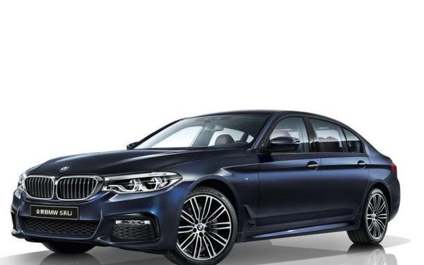 与7系同平台, 比E级大一圈, 钥匙带液晶屏, A6L望尘莫及