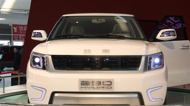 不得不说的国产车, 车长5.2M, 配5.7L V8动力简直就是一台猛兽