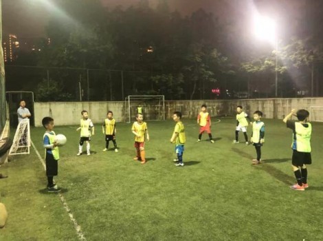 【一兆韦德热点】攀翼杯青少年足球系列赛