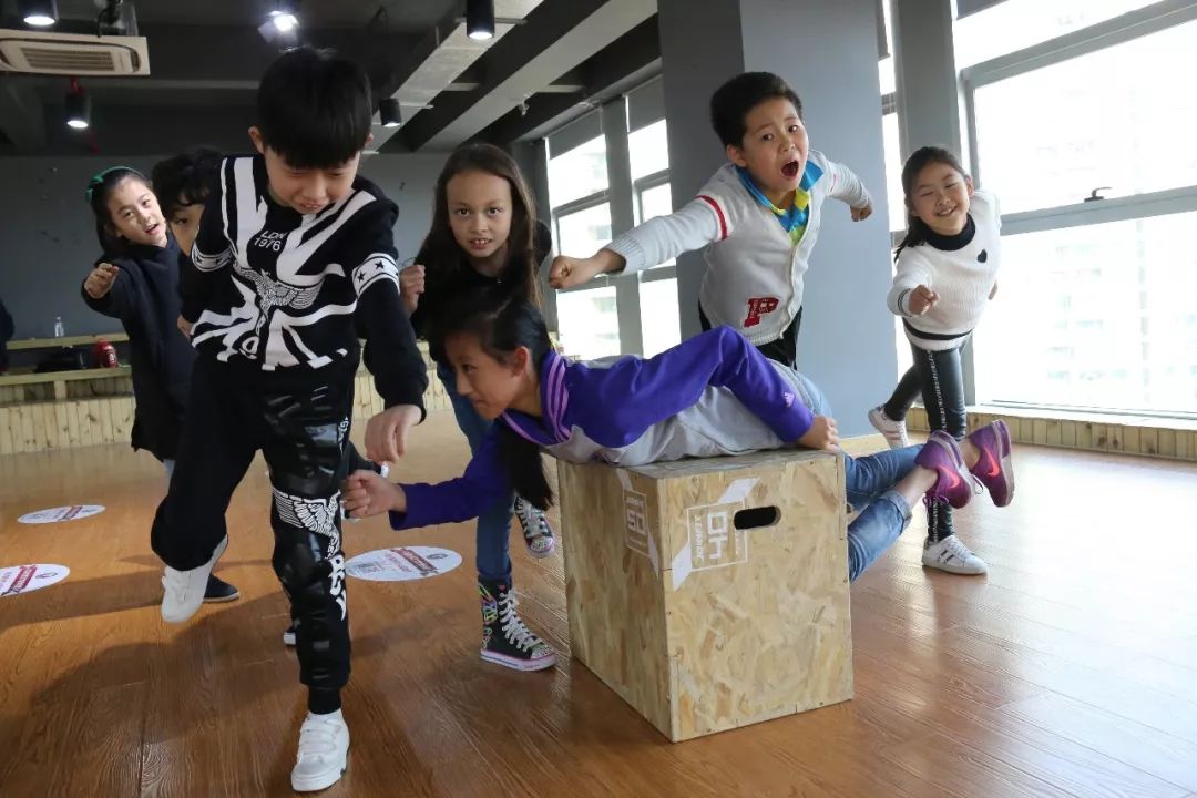 少儿艺术 | 少儿影视表演课了解一下