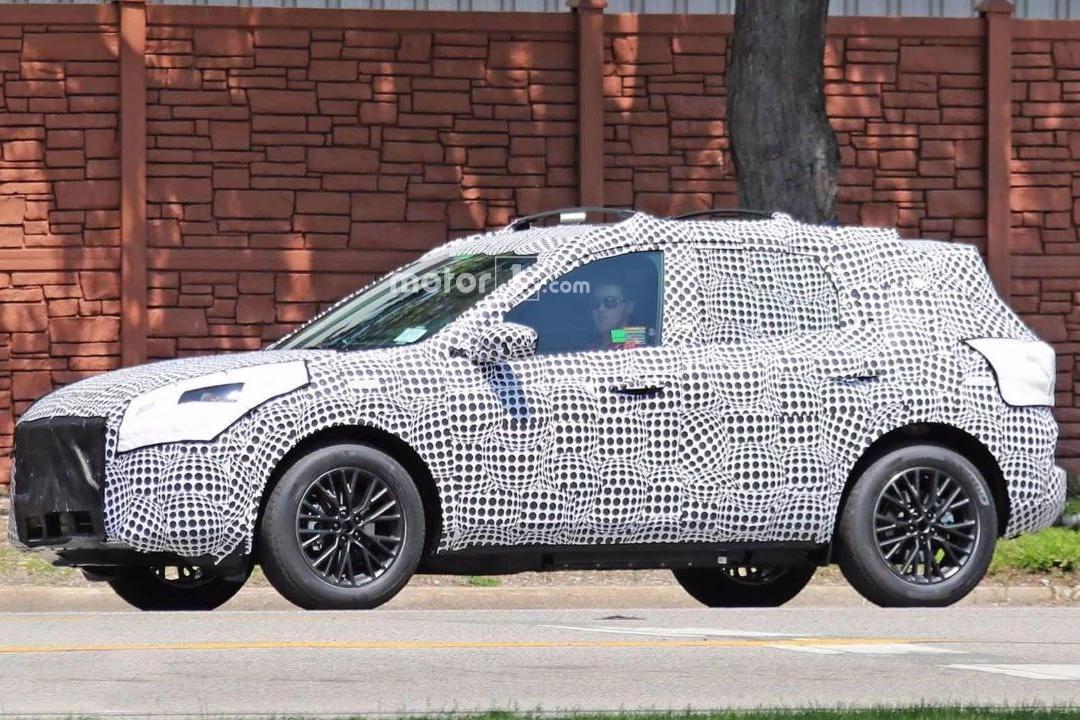 福特全新翼虎插混版谍照曝光，幻速X系列全新SUV官图发布