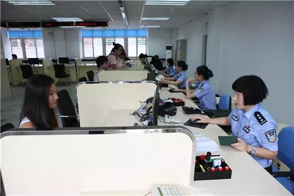 北京出入境推出20余项便民措施,实现办证“只跑一次”