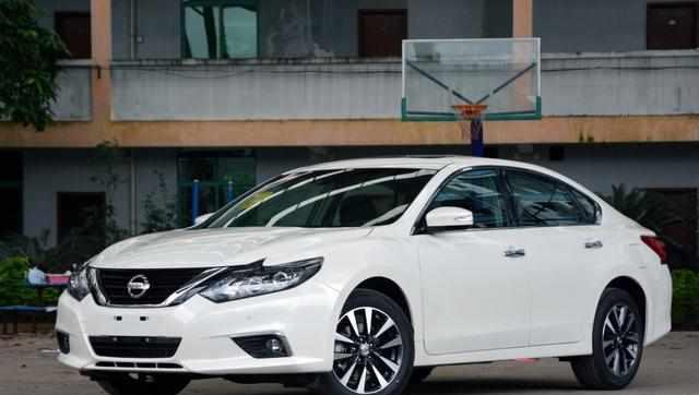 东风日产天籁上市, 前脸大改配置提升, 动力强劲!