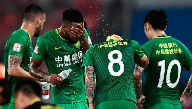 曼联vs莱斯特城!今晚足球比赛直播表