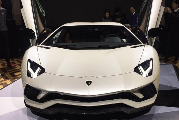 兰博基尼Aventador S国内首发！百公里加速2.9秒！
