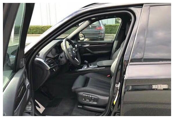 18款宝马X5新款配置 8速手自一体变速箱