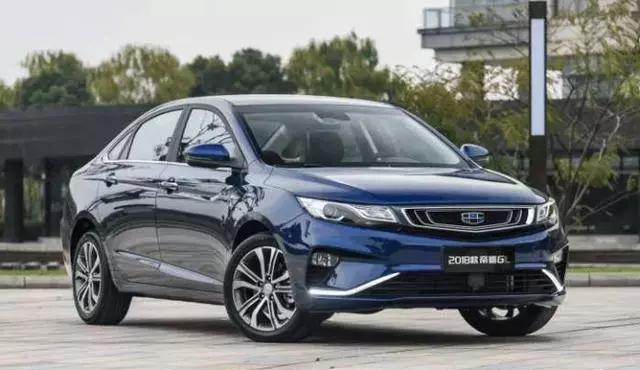 月薪4千也照样供得起，搭载全新发动机，7万多块比长安奇瑞强！