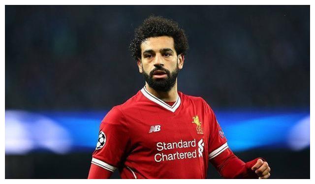 足坛进步最快球员?一年间名气暴涨,是什么将小