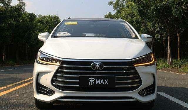 四天卖出12212辆, 悬浮式设计仅8万, 别说宝骏730, 五菱宏光都怕