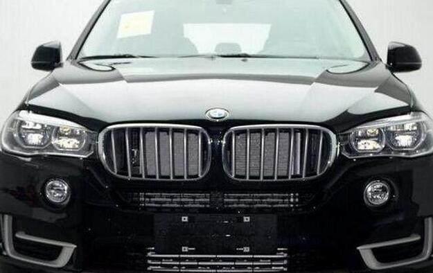 宝马X5新款低调上市, 颜值超高, 价格却超低! 5秒加速百公里