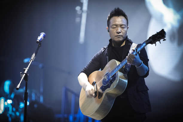 许巍2年后带来2首新歌:《无人知晓》、《以后