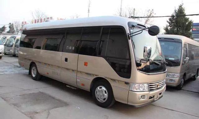 丰田柯斯达外观 丰田柯斯达内饰