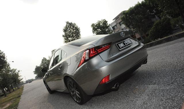 帅啦！雷克萨斯 IS250