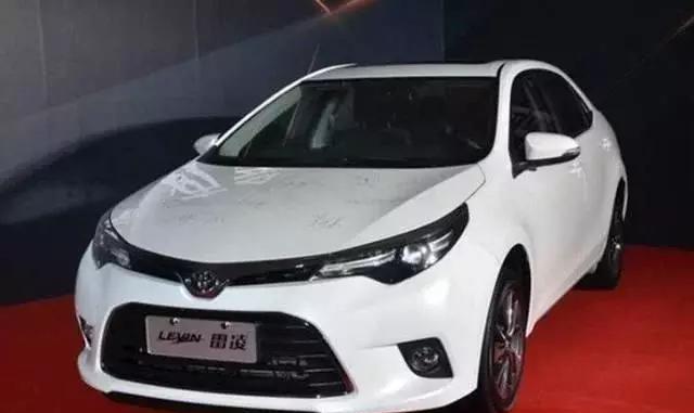 十年不换车，下面这四辆车你会选择哪一辆？我选图四省油界王者！