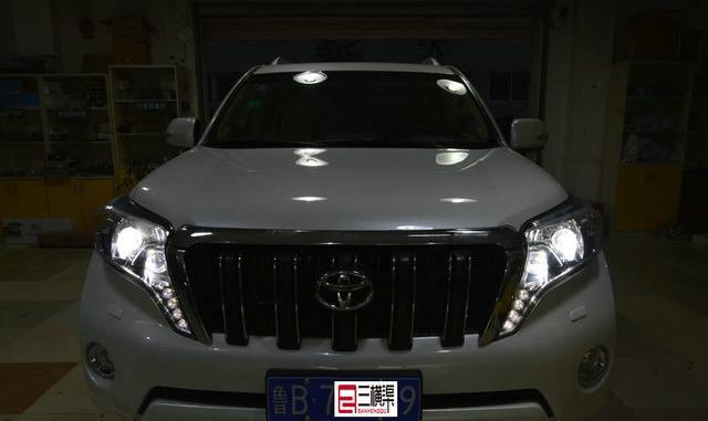 顶配LED版普拉多霸道升级超级透镜+欧司朗CBI