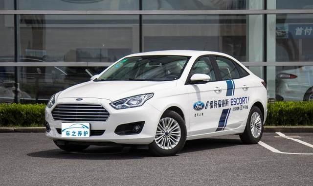 你还默默买卡罗拉？这车1.5L，最高还降3万，月销超过3万