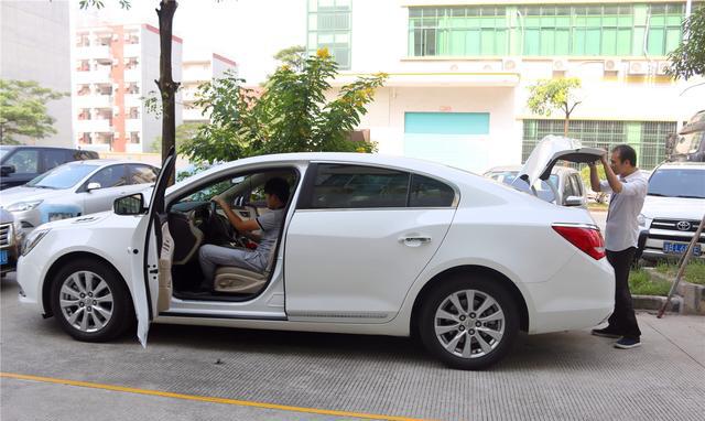 好用不难 13款别克君越导航完美升级 免拆中控无损安装